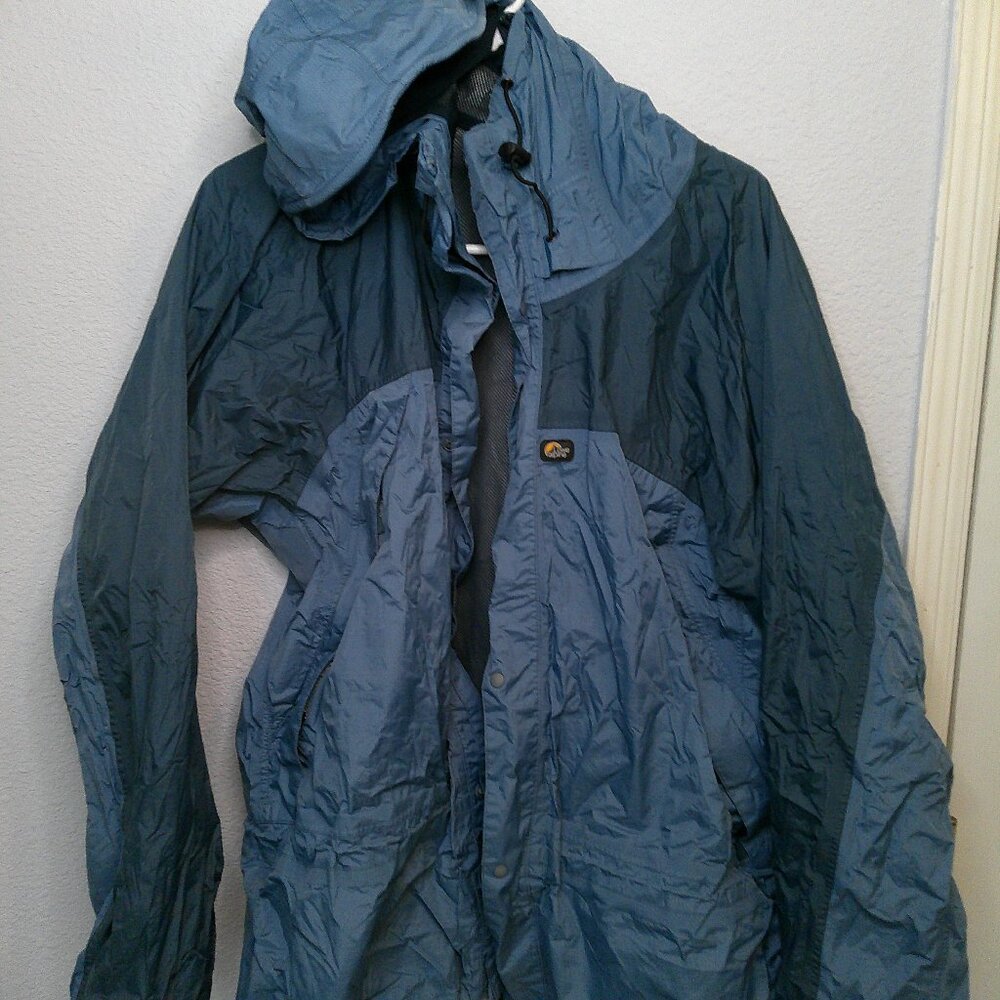 Alpine Lowe Hard shell jacket for wind and rain mens large Alex Lowe RIP